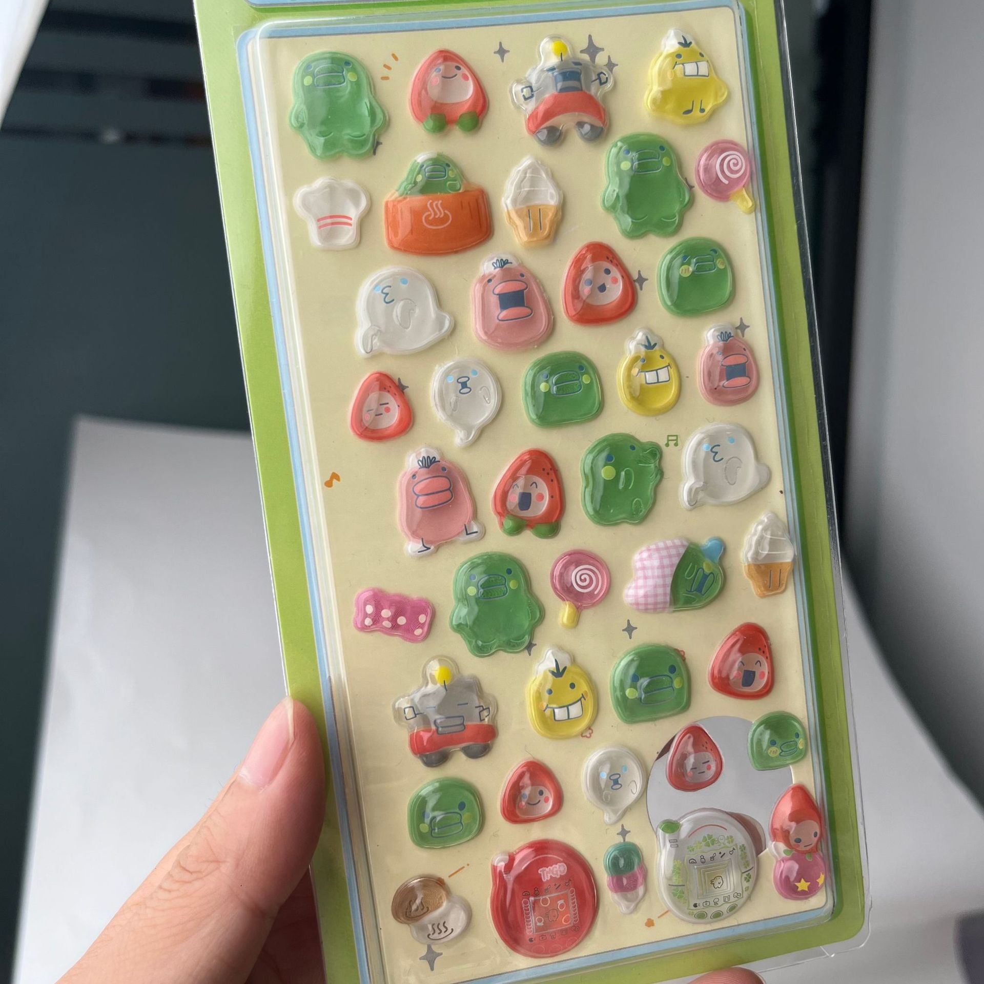 Stiker 3D Tamagotchi Lucu Retr - Laptop Accessories All ulasan dan harga